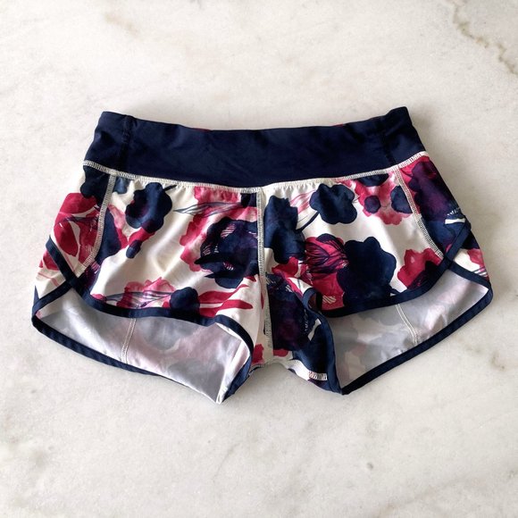 Rare! Lululemon Run Speed Shorts navy, cream, berry (Inky Floral Ghost Inkwell) - Picture 1 of 8